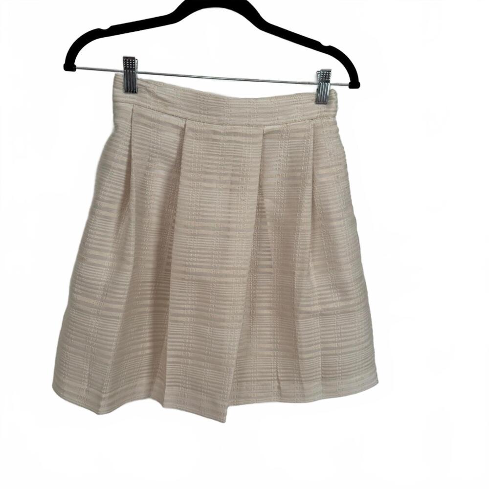 Ann Taylor Petite Textured shimmer skirt WITH POCKETS